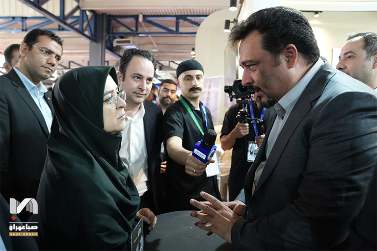 سخنگوی دولت در غرفه صبا عمران/ تاکید بر نقش صنعت ساختمان در مسیر توسعه