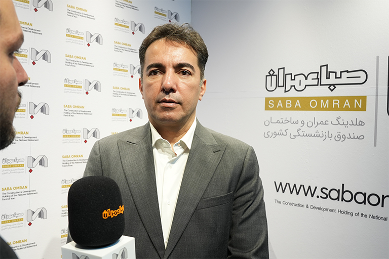 بازدید رئیس سازمان نظام مهندسی ساختمان استان تهران از غرفه صبا عمران؛ تأکید بر توسعه همکاری‌های فنی